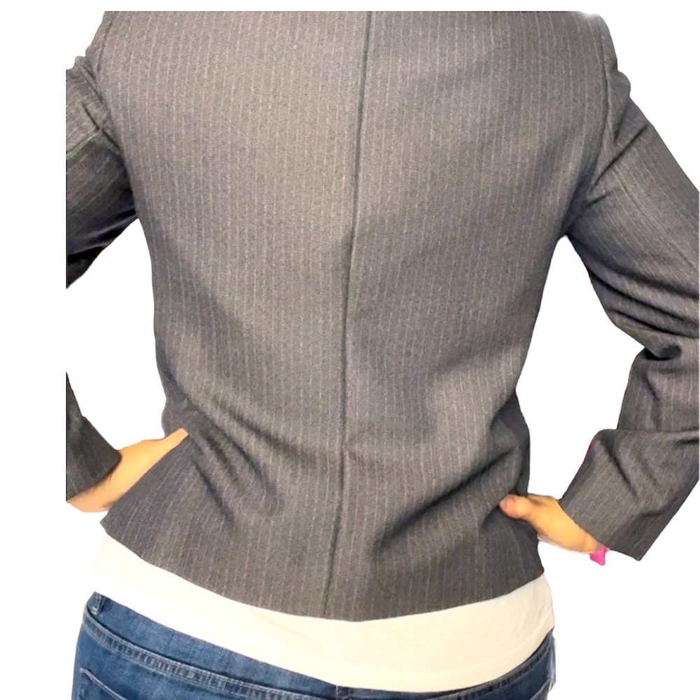 Gray blazer - Picture 3 of 5